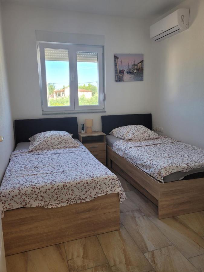 Appartement Baraba Maslenica Δωμάτιο φωτογραφία